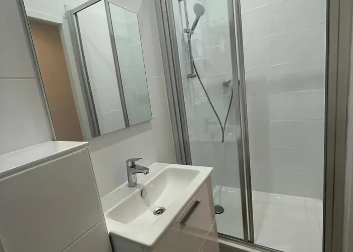 Saint Etienne Studio Lot 6