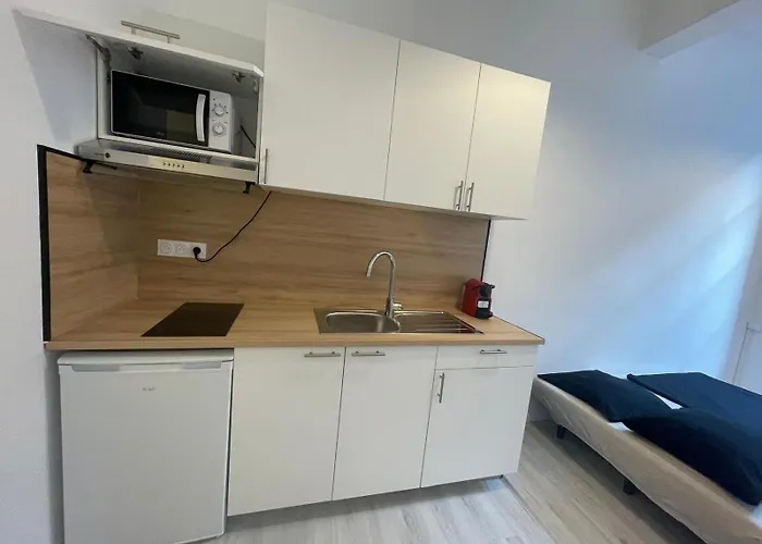 شقة Saint Etienne Studio Lot 6