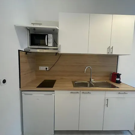 Saint Etienne Studio Lot 6